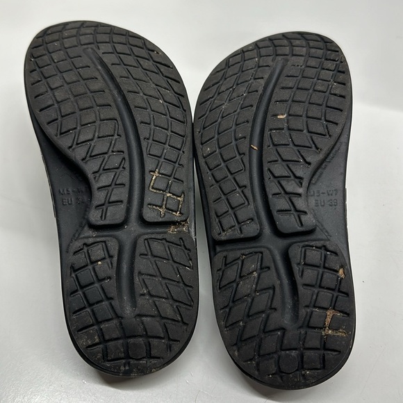 Oofos Ooahh Shamrock Sport Recovery Slide Sandal Shoe Green Clover Leaf Womens 7 - Picture 6 of 8